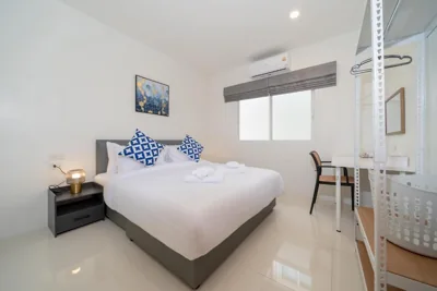 7BR Grand Pool Villa in heart Patong – Foto 8